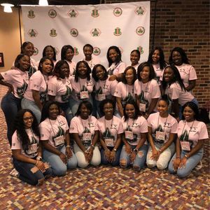 Meet your Posher, Atarah